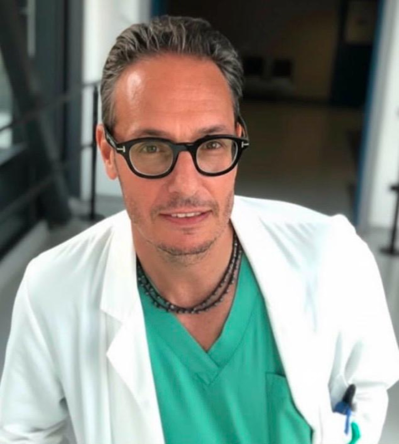 Ritratto professionale del Dott. Mattia Intra